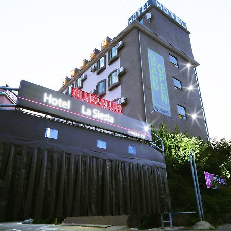 Gunsan La Siesta Hotel Exterior foto
